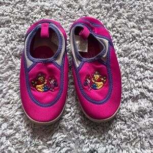 Vintage 90's Winnie the Pooh Water Shoes (Size 8C)